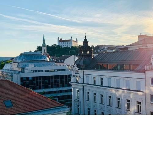 1-bedroom top floor apartment in heart of old town Bratislava