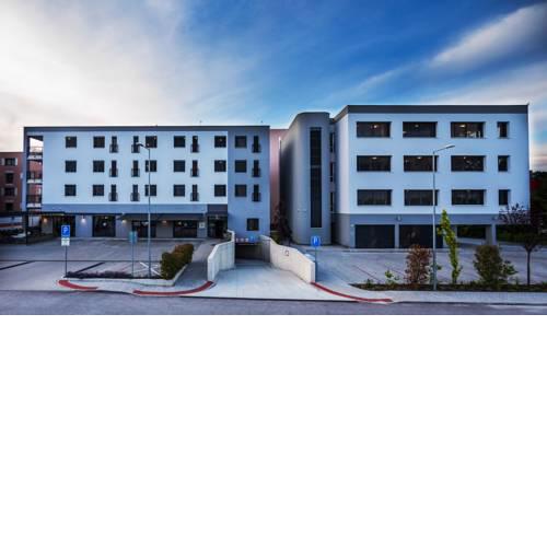 Barok Hotel and Apartments