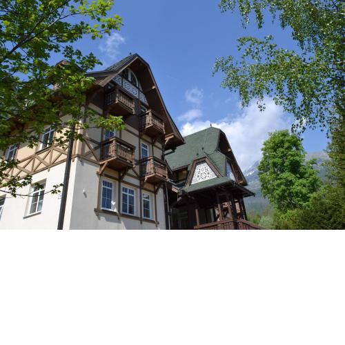 Greenwood hotel