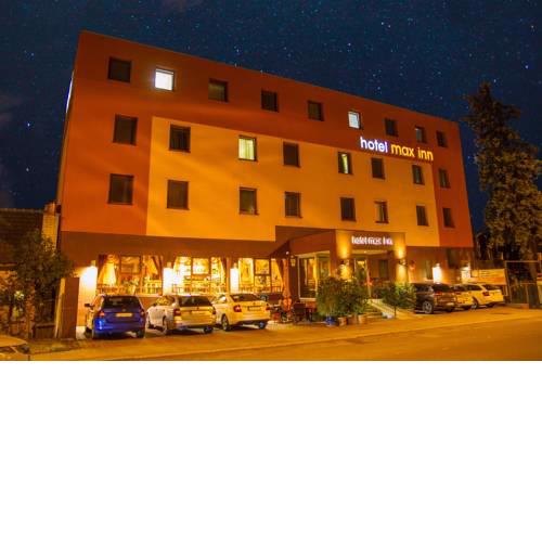 Hotel Max Inn