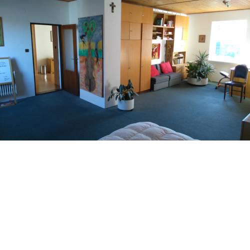 Large Quiet Apartment