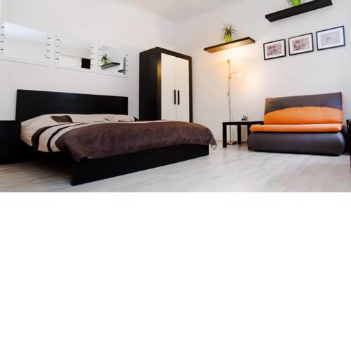 LEO Obchodna Delux Apartment