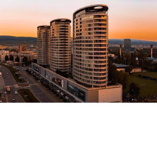 Skyline View Apartment - 15th Floor Bliss