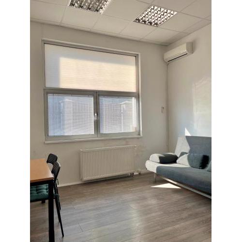 Spacious bungalow with parking