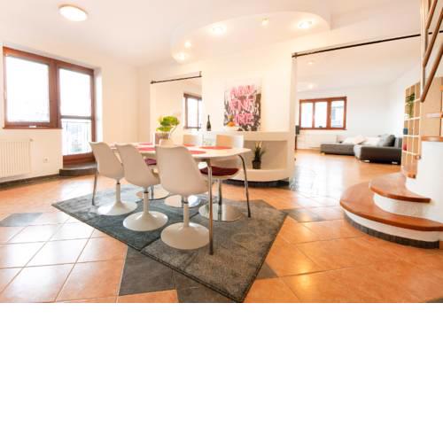 Stunning view Spacious 3BR Apartment for 9 and СAR